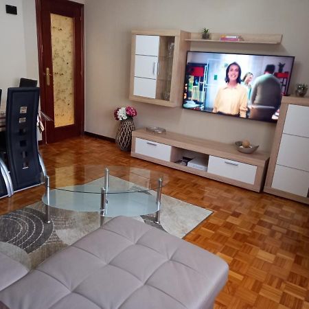 Appartement Apartamento Araceli Proximo A Clinica Oftalmologica Fdez Vega à Oviede Extérieur photo