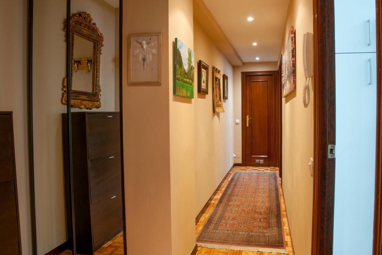 Appartement Apartamento Araceli Proximo A Clinica Oftalmologica Fdez Vega à Oviede Extérieur photo
