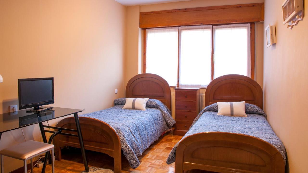 Appartement Apartamento Araceli Proximo A Clinica Oftalmologica Fdez Vega à Oviede Extérieur photo